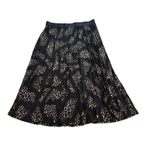 DKNY Animal Print Pleated Pull-On Skirt  - Size Large - Picture 2 of 11
